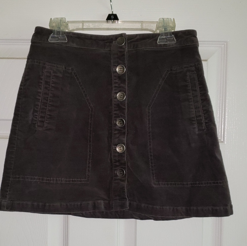 Forever 21 Gray velvet skirt